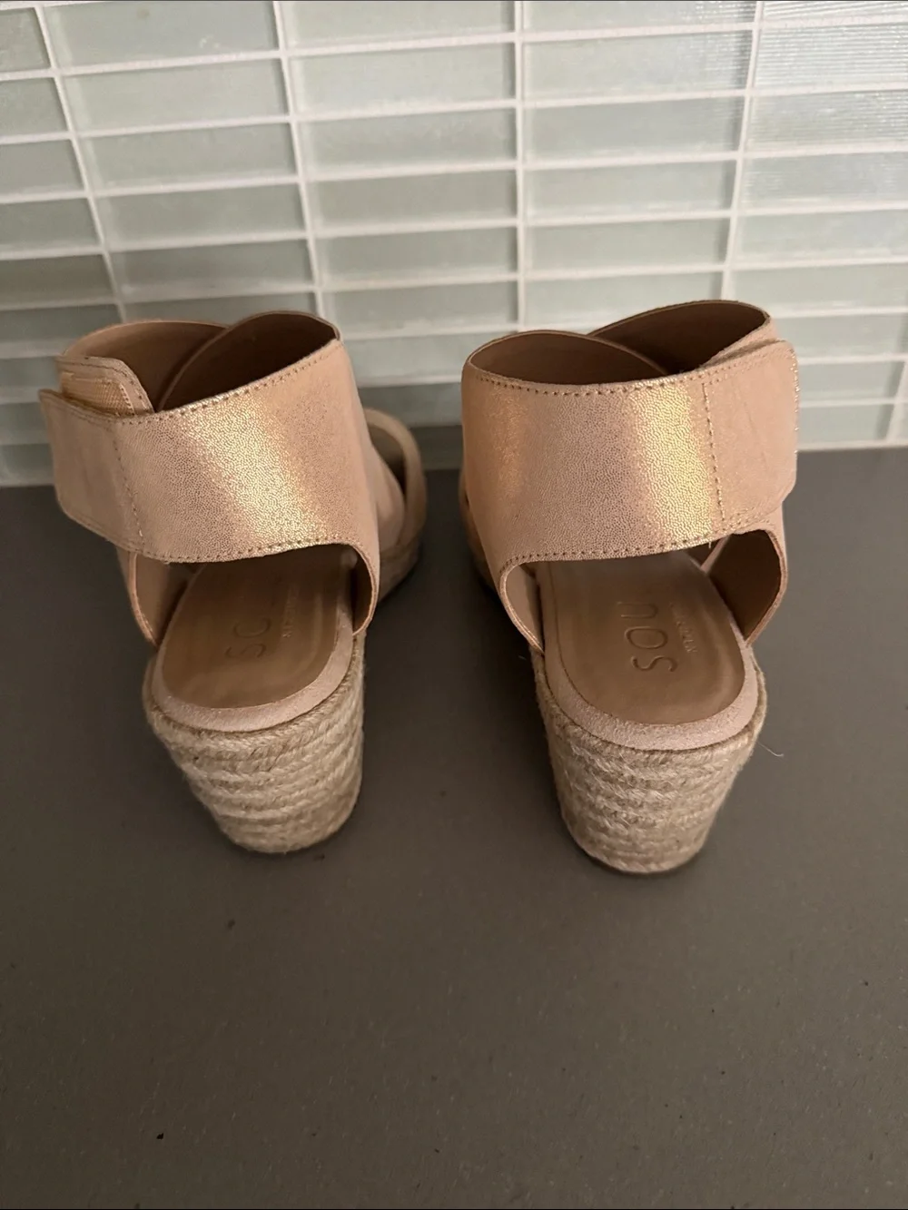 Womens Metallic Rose Gold Espadrille Wedge Sandals